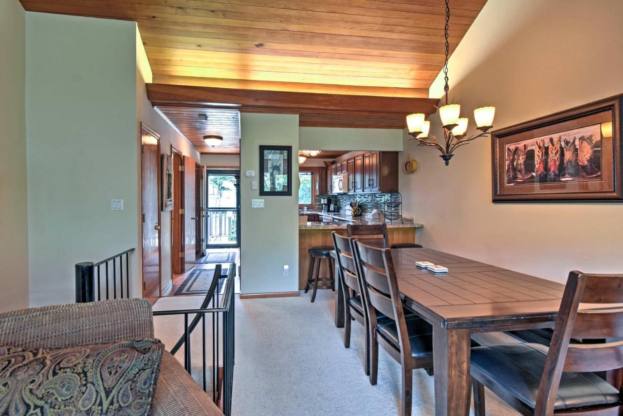 Beech Mountain Condo With Balcony, Walk To Resort! Exterior photo