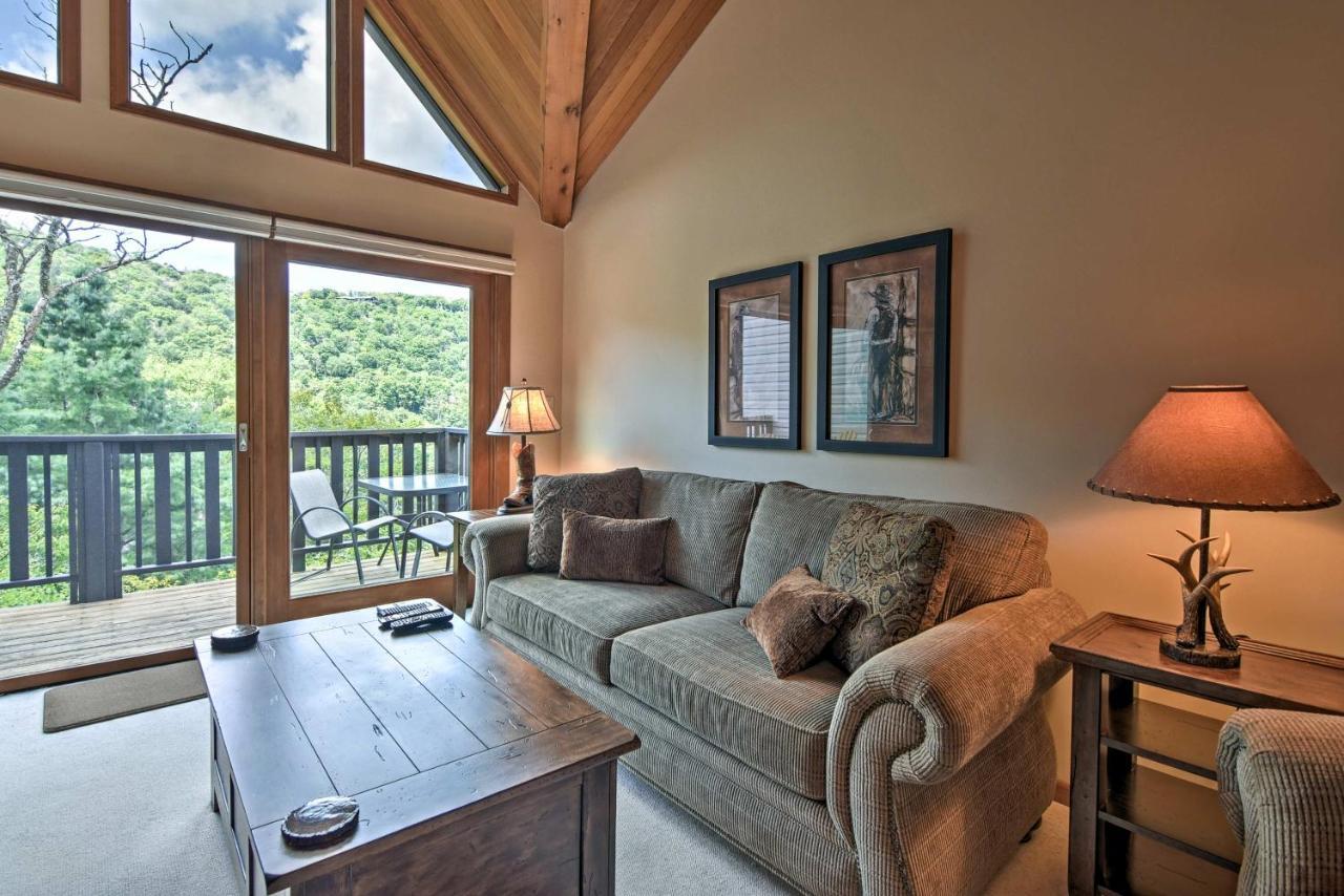Beech Mountain Condo With Balcony, Walk To Resort! Exterior photo